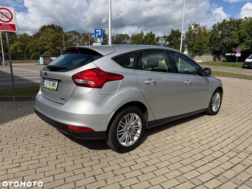 Ford Focus 1.0 EcoBoost Titanium Business - 18