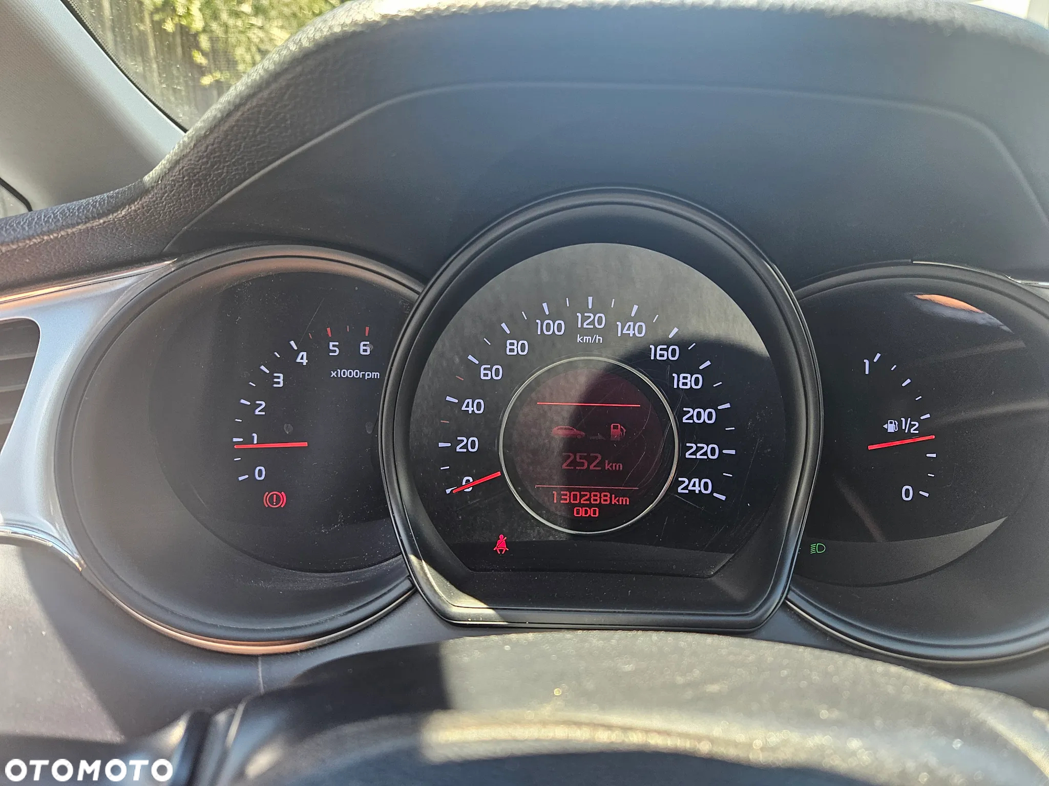 Kia Ceed - 6