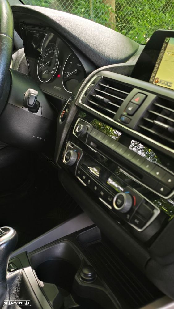 BMW 116 d EfficientDynamics - 8