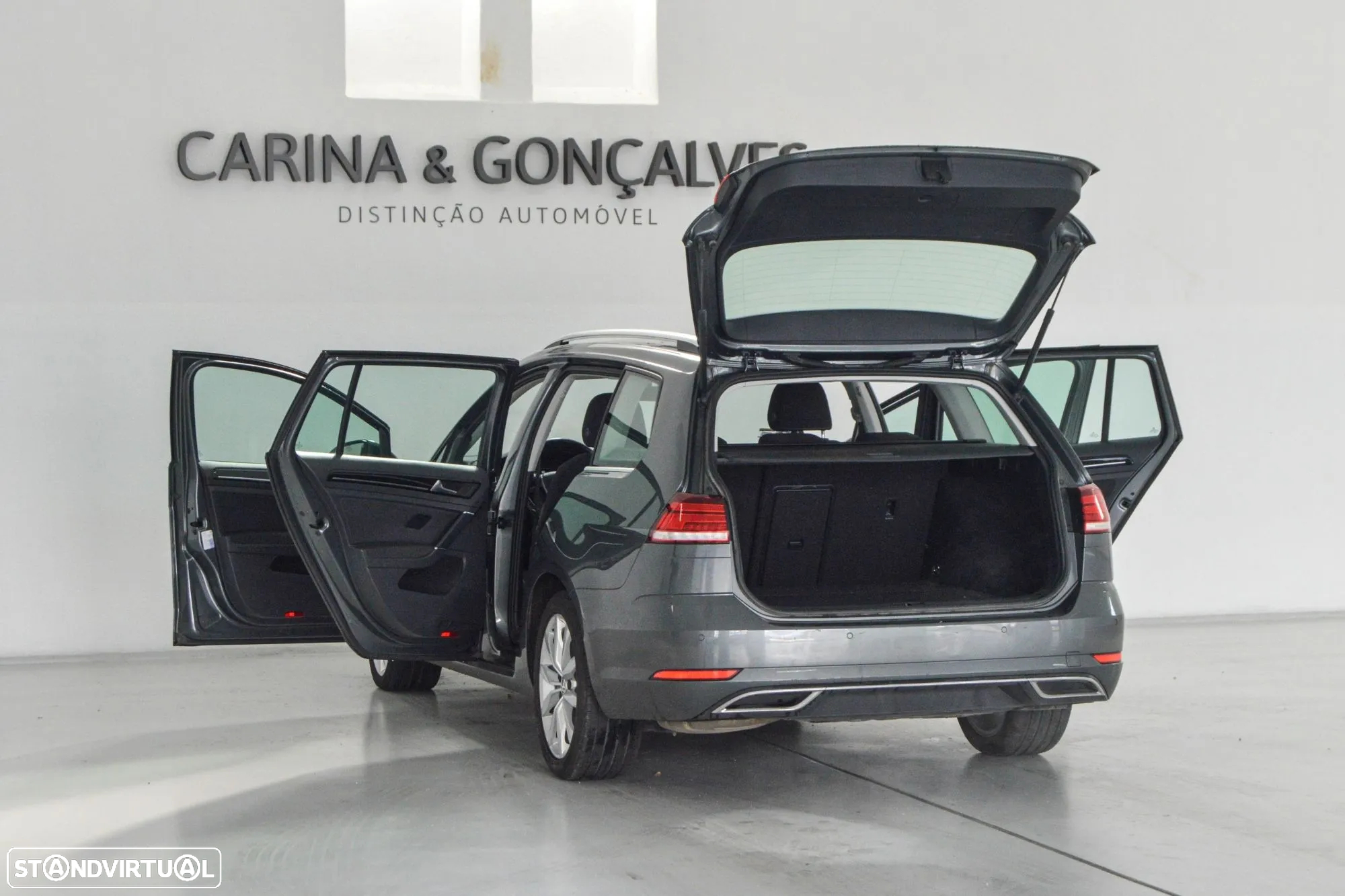 VW Golf Variant 2.0 TDi Highline DSG - 52