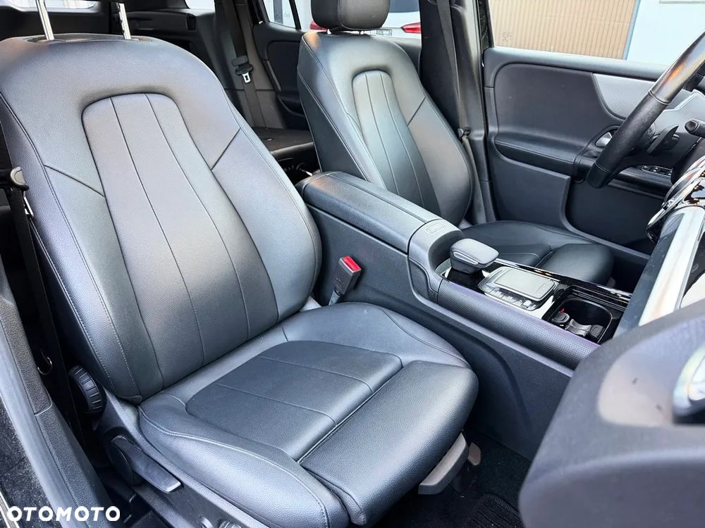 Mercedes-Benz GLB 220 d 4Matic 8G-DCT Style - 6