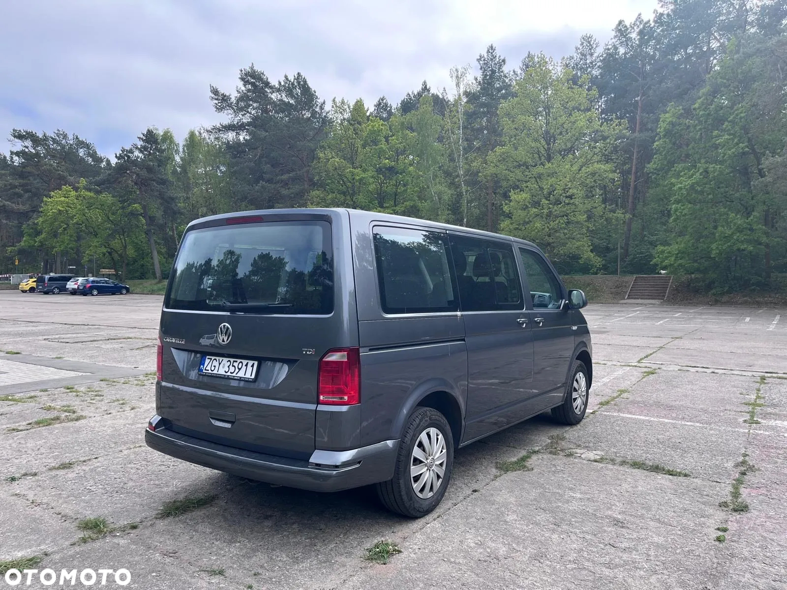 Volkswagen Caravelle 2.0 TDI L2 Highline DSG - 8