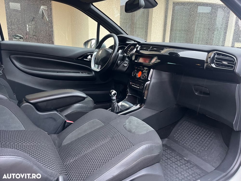 Citroën DS3 1.6 e-HDi Airdream BVM So Chic - 11