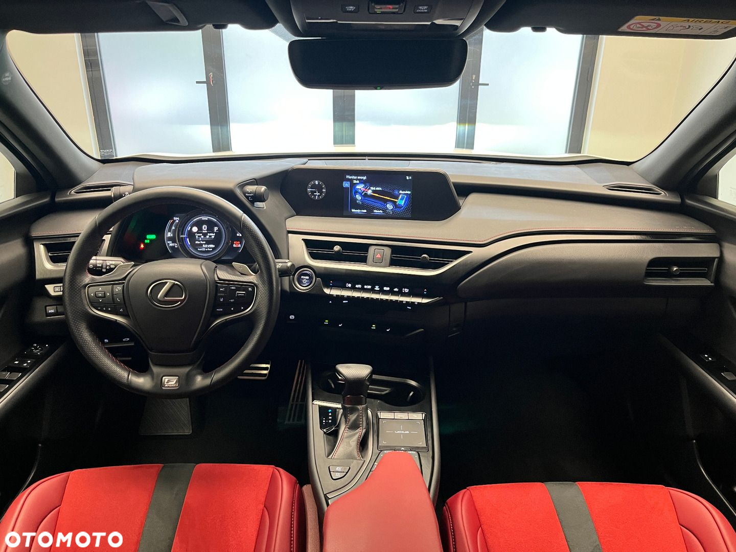 Lexus UX - 7