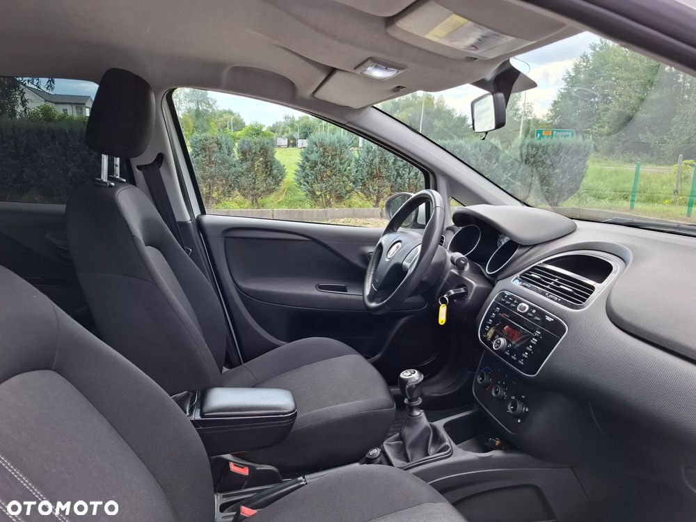 Fiat Punto 1.4 Easy S&S - 18