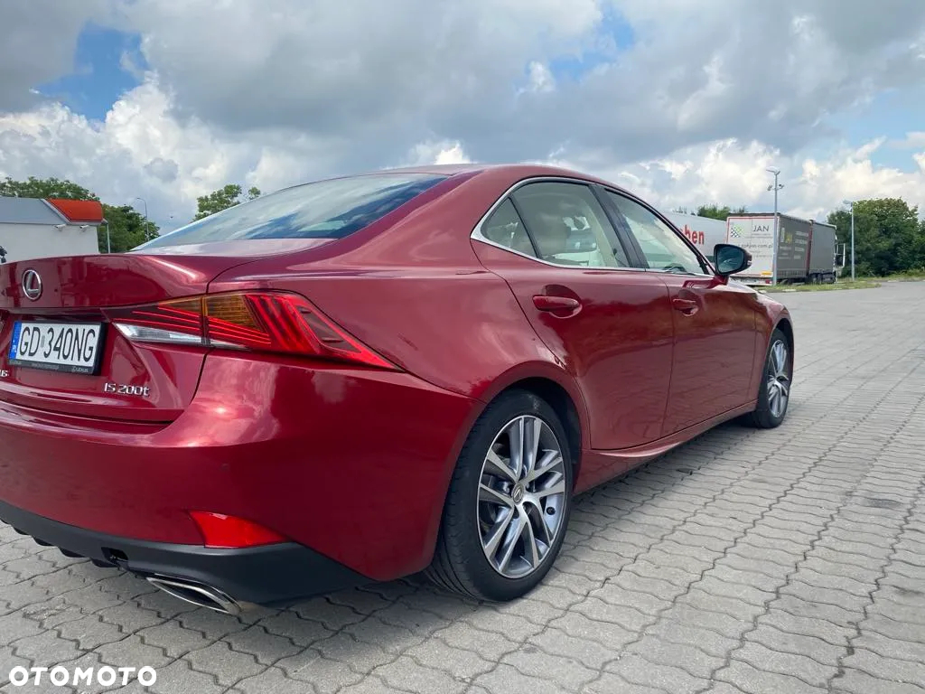Lexus IS 200t / 300 Elegance - 9