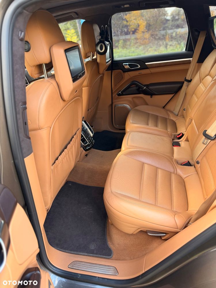 Porsche Cayenne S Diesel - 14