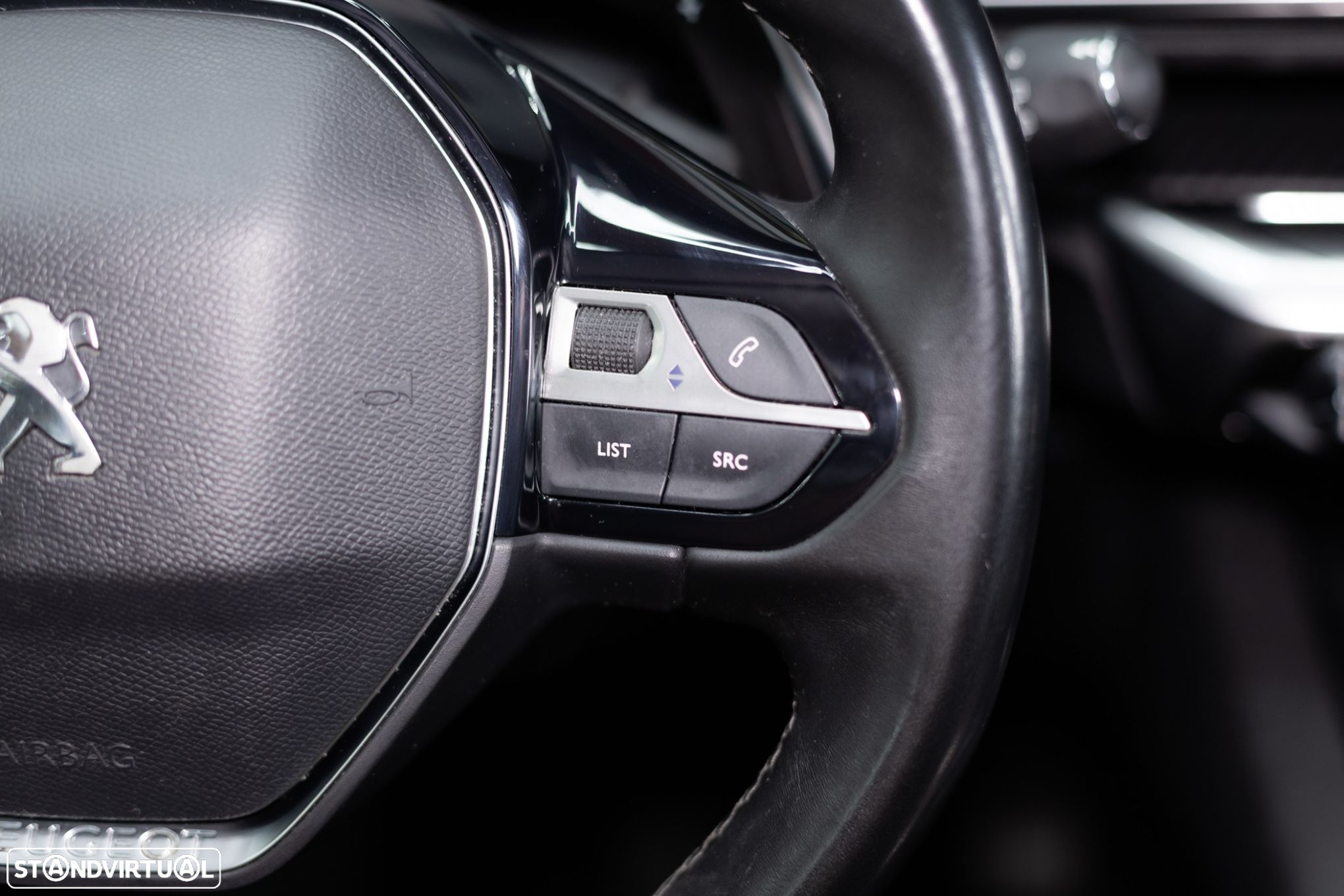 Peugeot 5008 BlueHDI 130 EAT8 Allure - 31