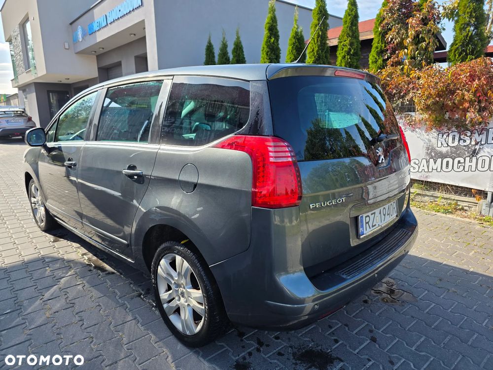 Peugeot 5008 1.6 HDi Premium - 6
