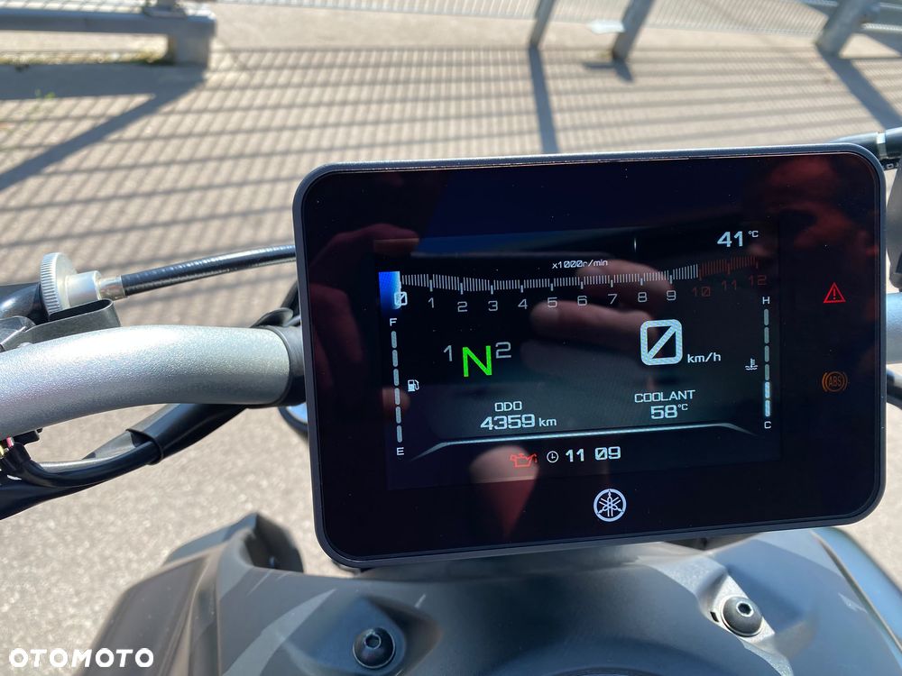 Yamaha MT - 2