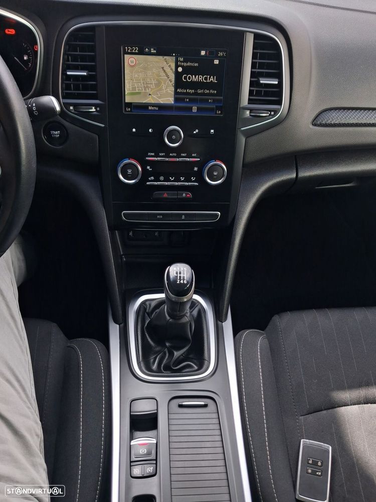 Renault Mégane 1.3 TCe Limited - 13