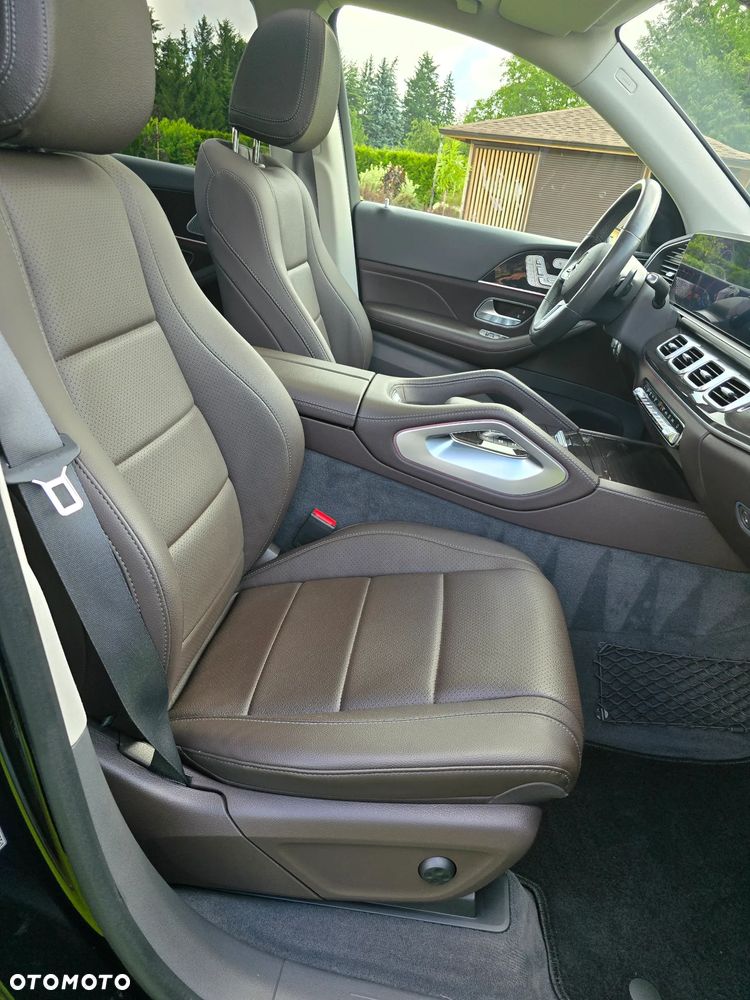 Mercedes-Benz GLE - 29