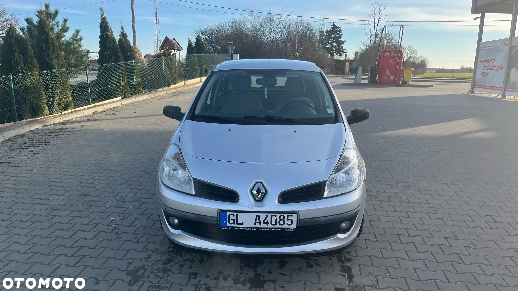 Renault Clio 1.2 16V 75 Dynamique - 3