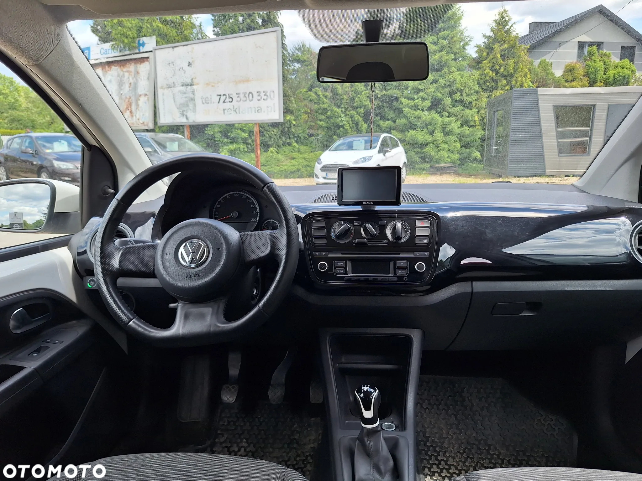 Volkswagen up! 1.0 high - 8