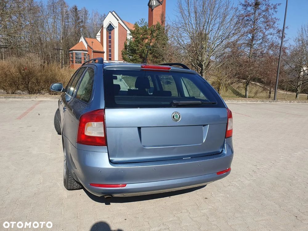 Skoda Octavia 1.6 Classic Tiptr - 12