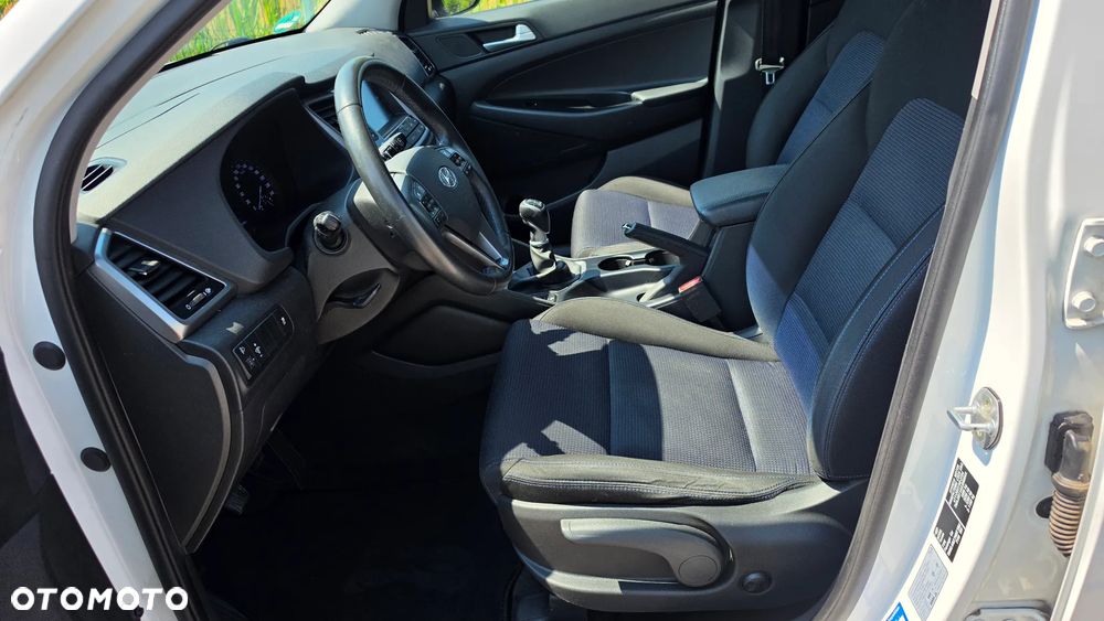 Hyundai Tucson blue 1.6 GDi 2WD Trend - 12