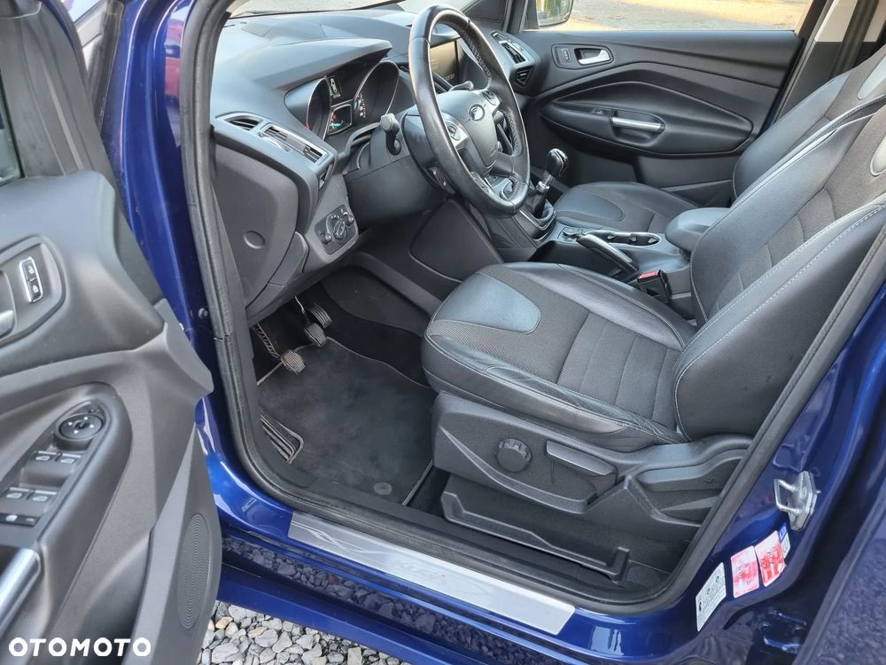 Ford Kuga 2.0 TDCi 4x4 Individual - 14