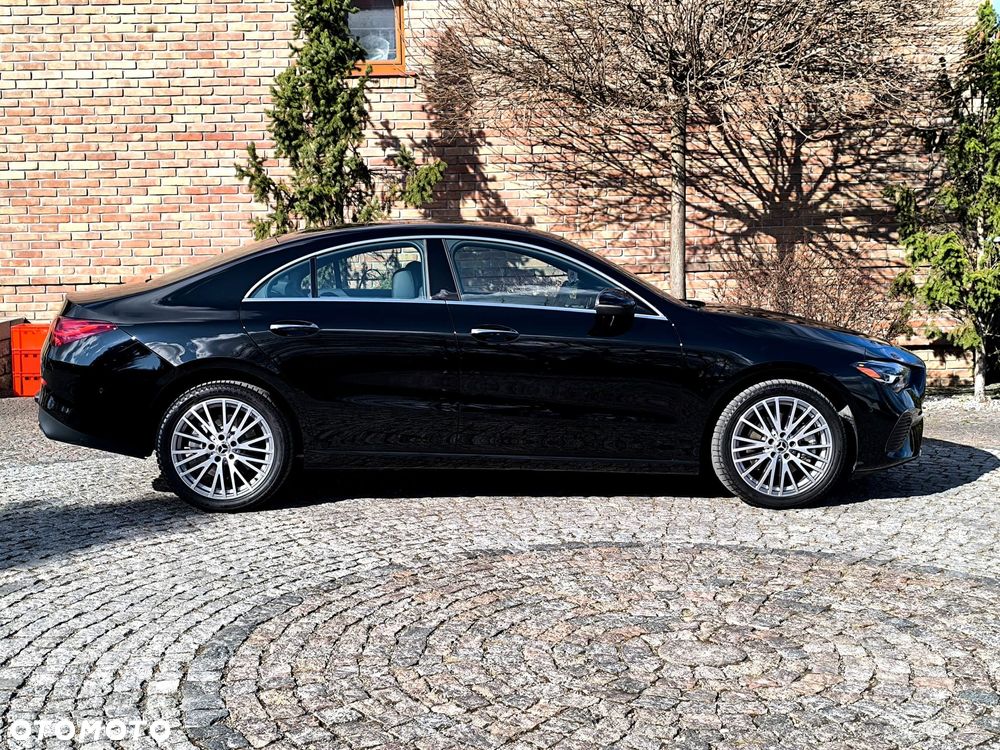 Mercedes-Benz CLA 250 4Matic 8G-DCT Progressive Line Advanced - 6
