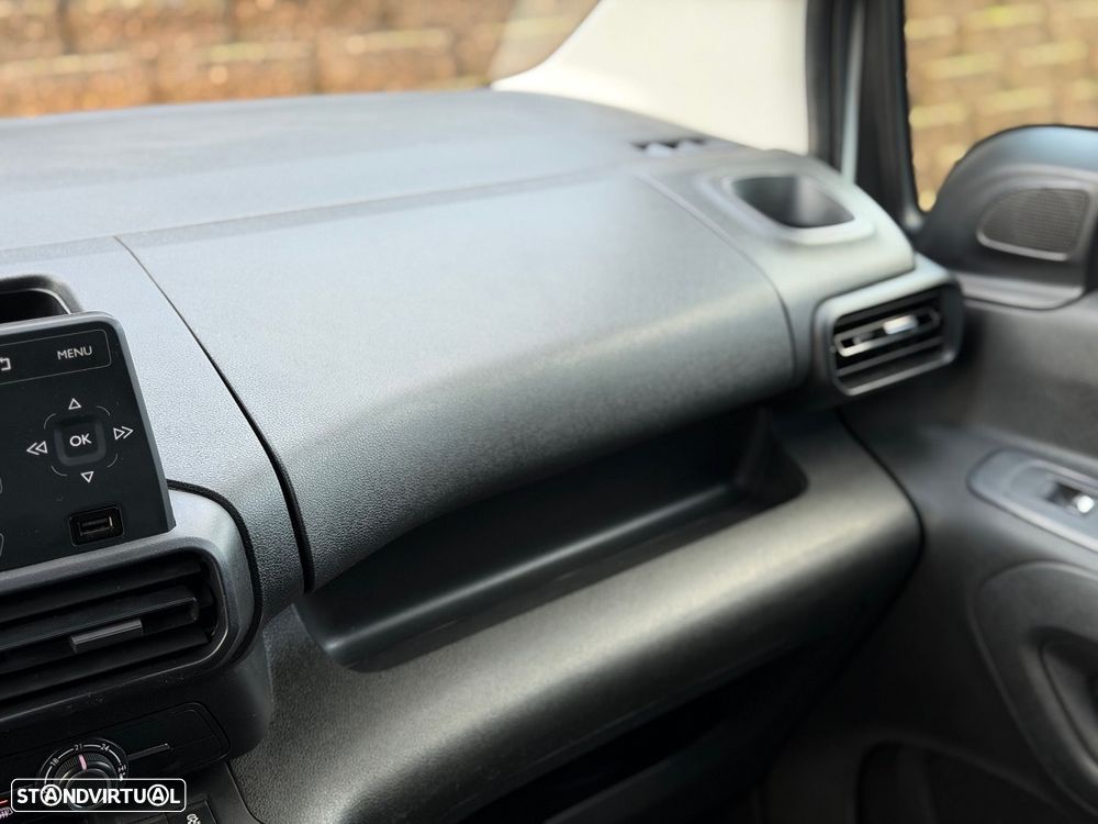 Toyota ProaceCity 1.5 D-4D 100HP 3L - 13