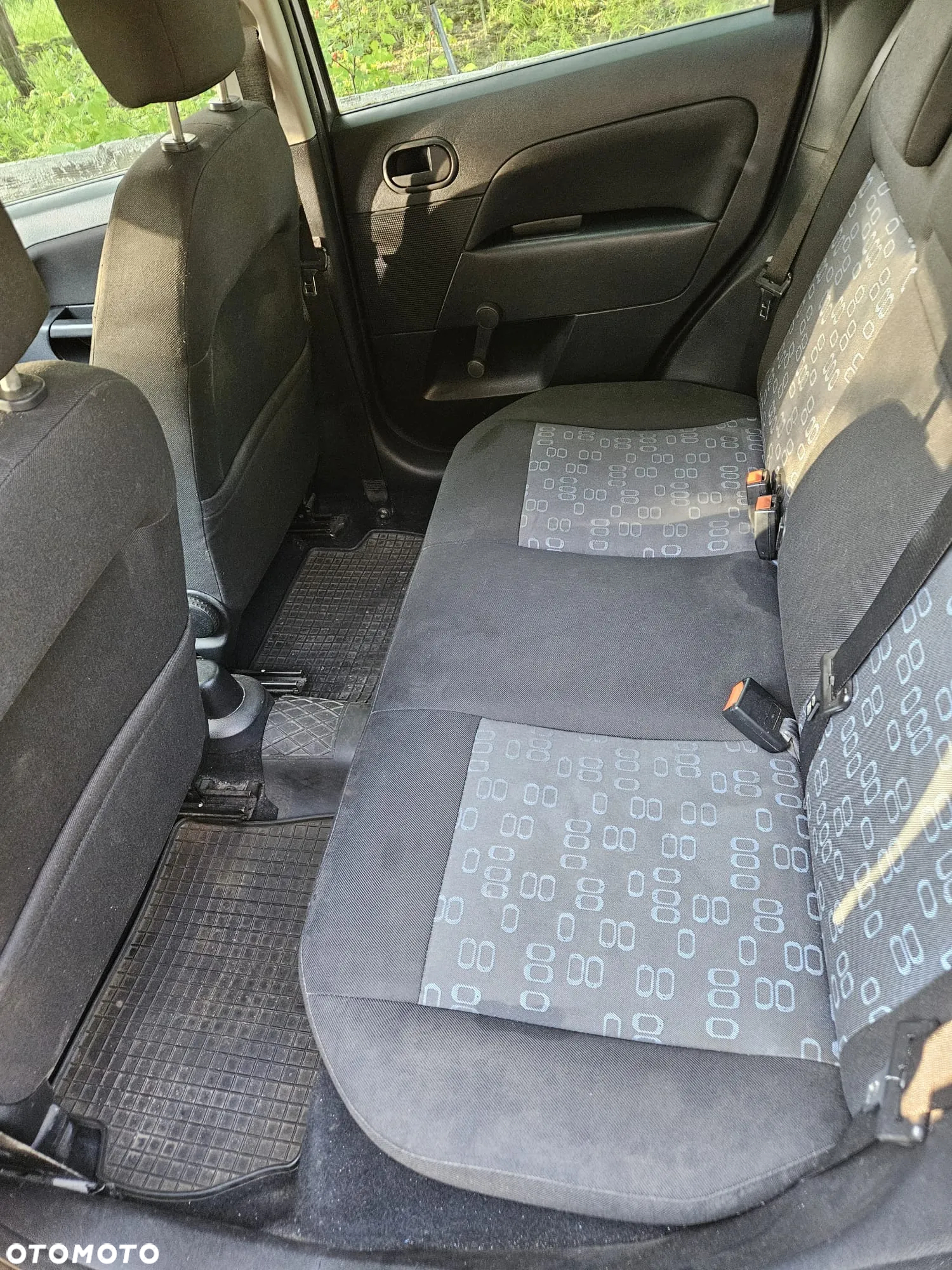 Ford Fiesta 1.25 Ambiente - 14