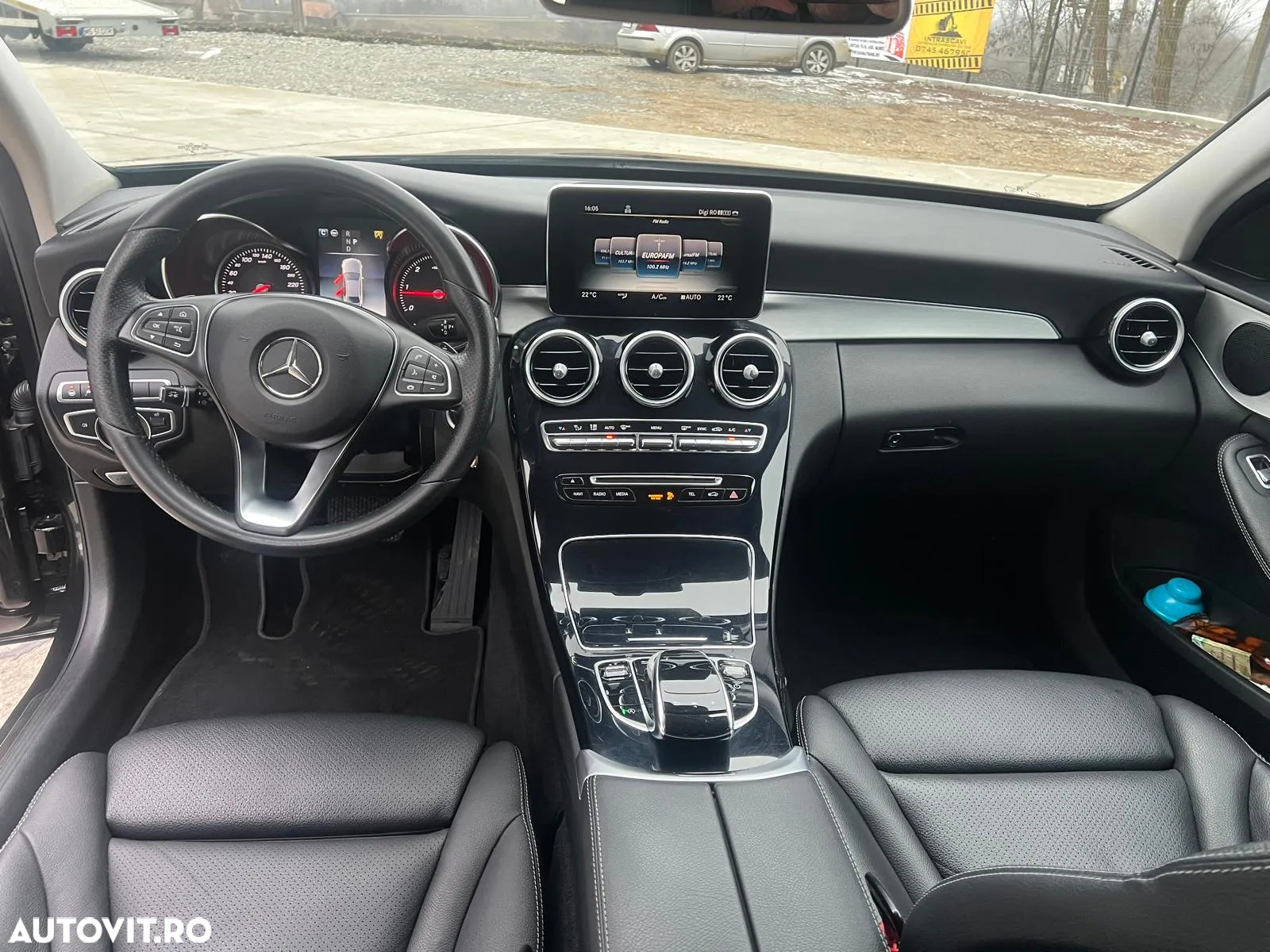 Mercedes-Benz C 220 d 4Matic 9G-TRONIC - 11