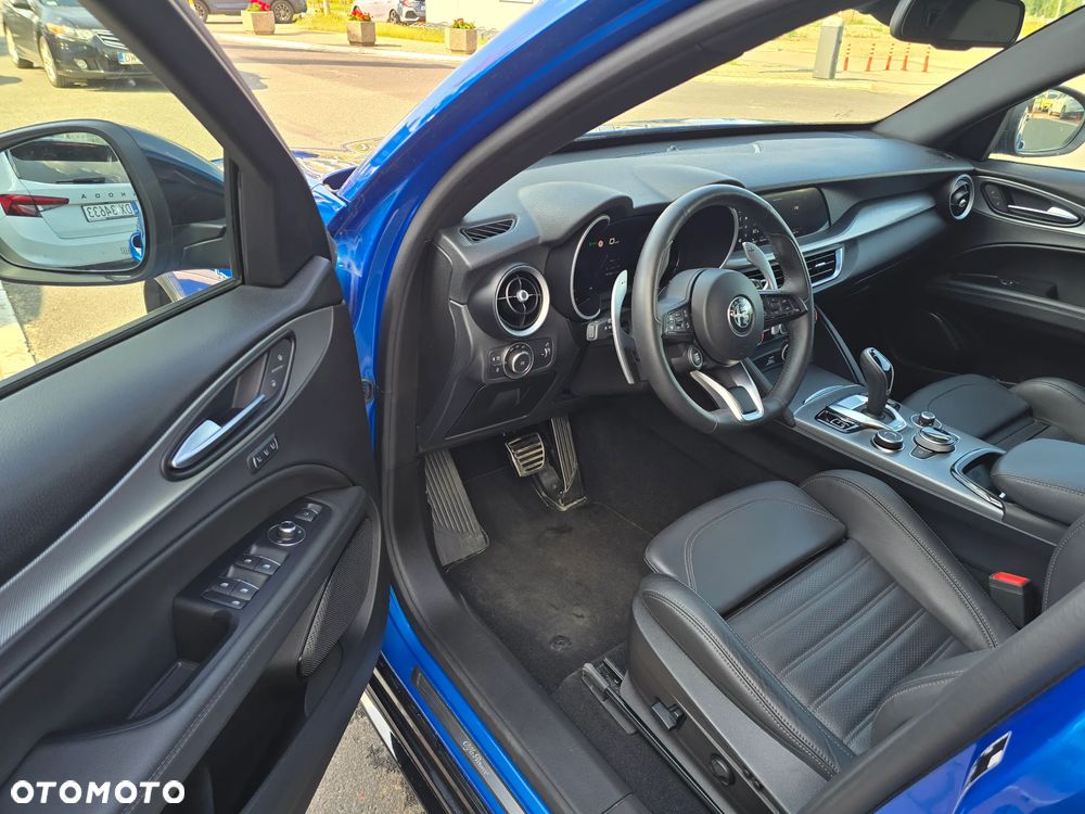 Alfa Romeo Stelvio 2.0 Turbo Veloce Q4 - 16