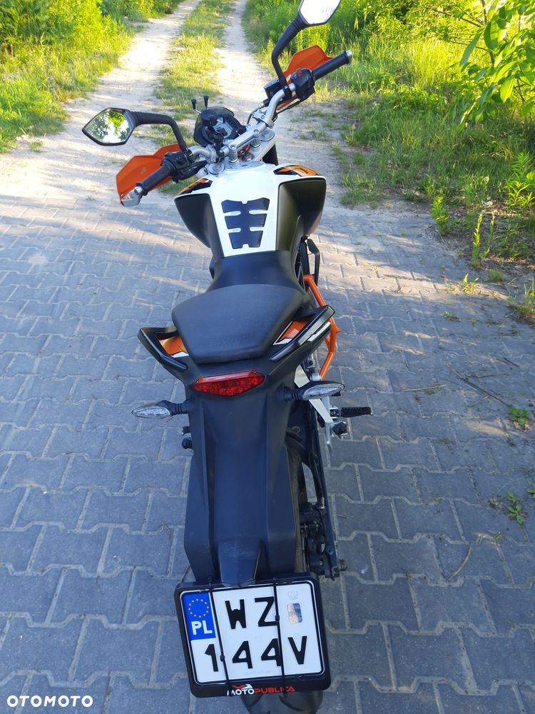 KTM Duke 125 - 3