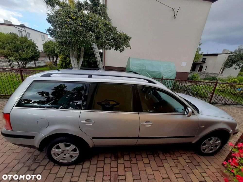 Volkswagen Passat - 6