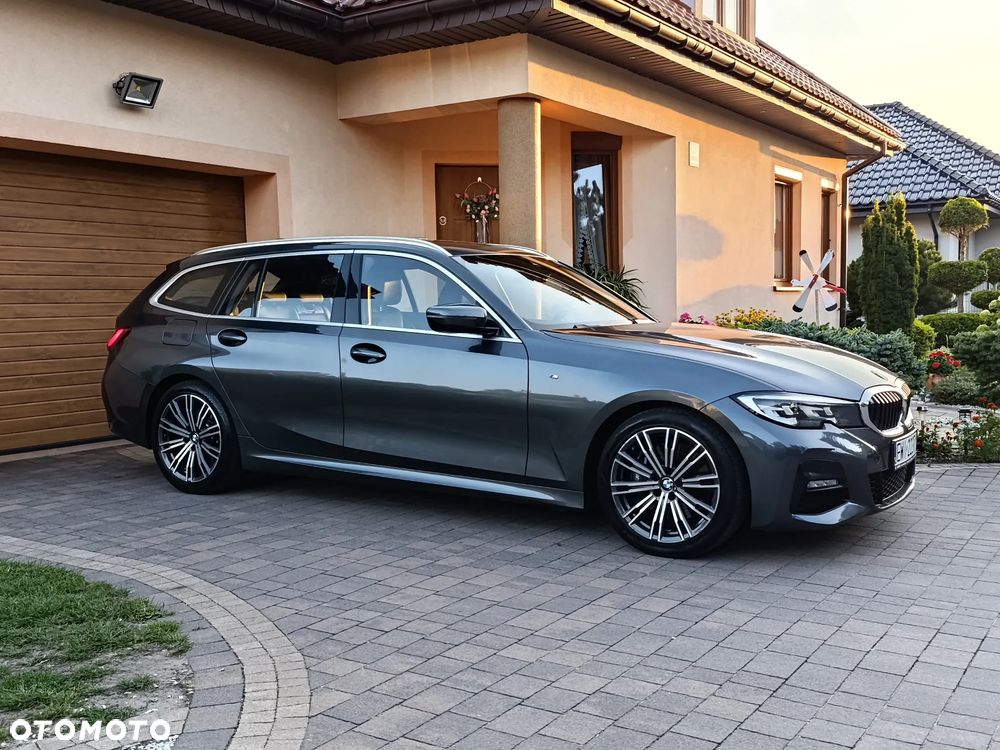 BMW Seria 3 330i M Sport sport - 6