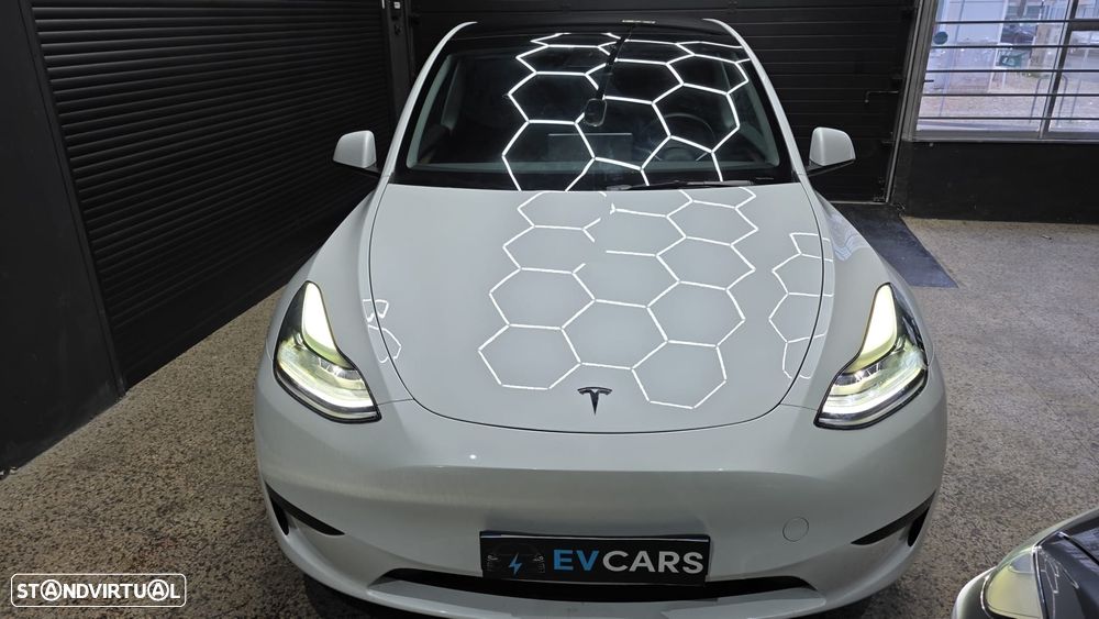 Tesla Model Y Standard - 3