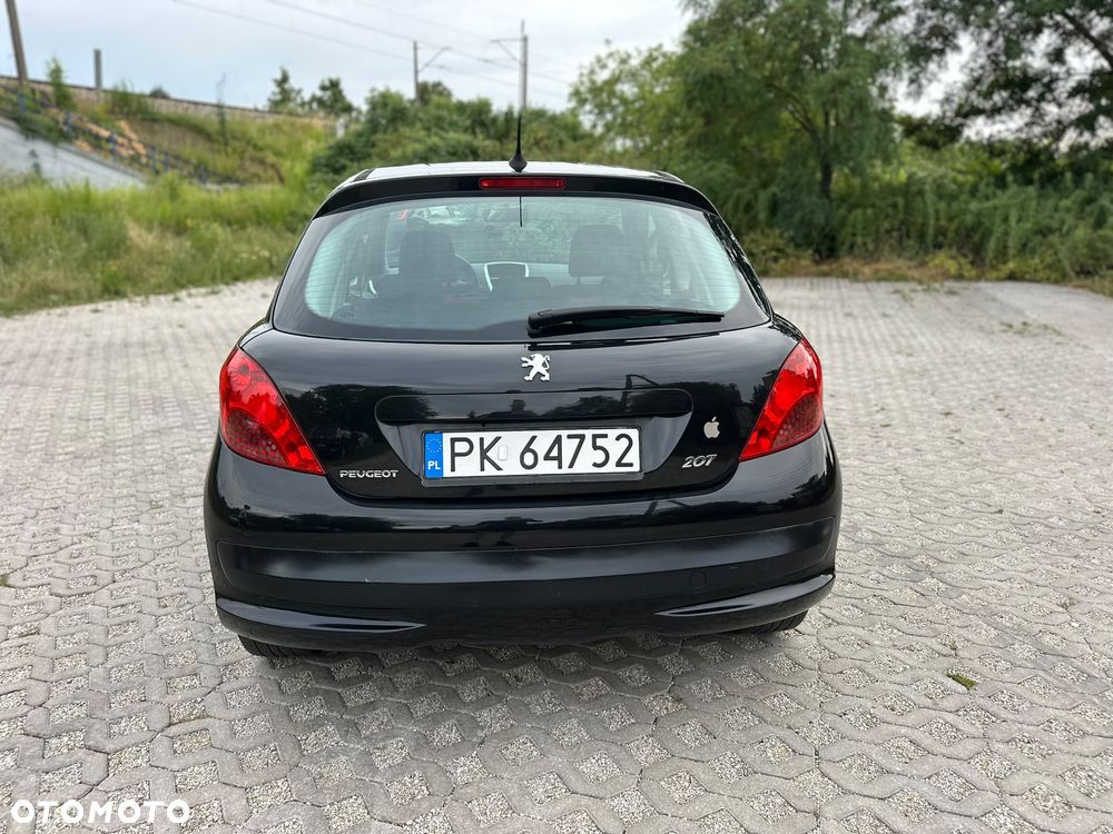 Peugeot 207 - 12