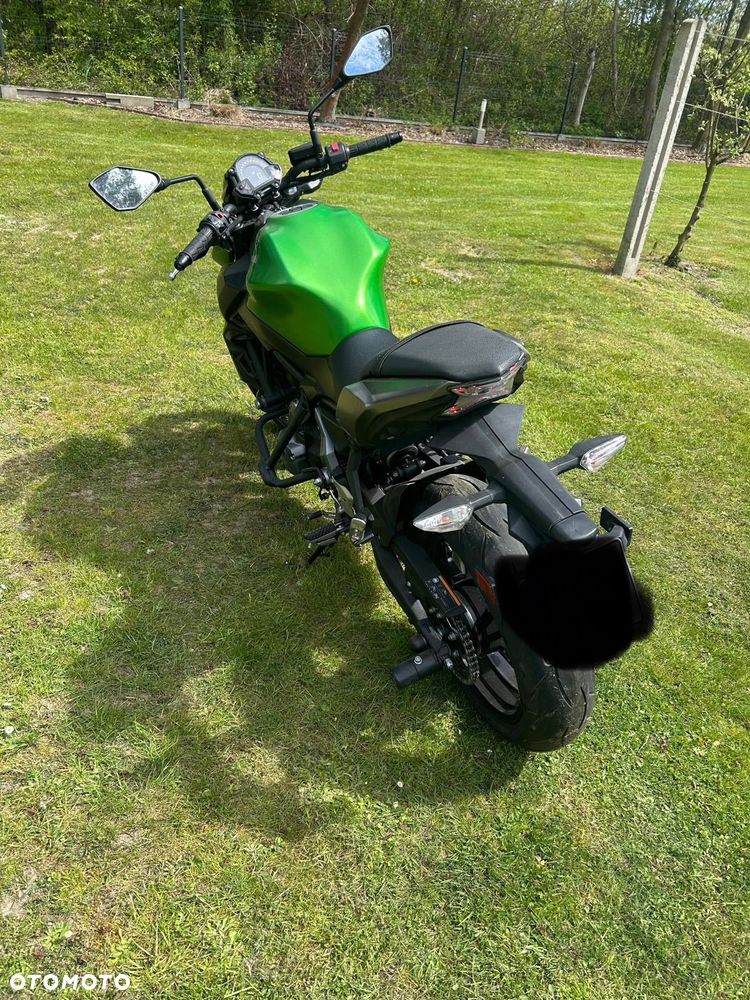 Kawasaki Z 650 - 4