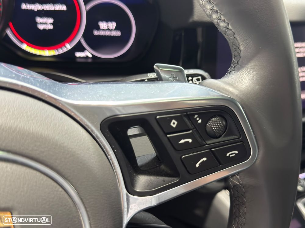 Porsche Cayenne E-Hybrid Platinum Edition - 29