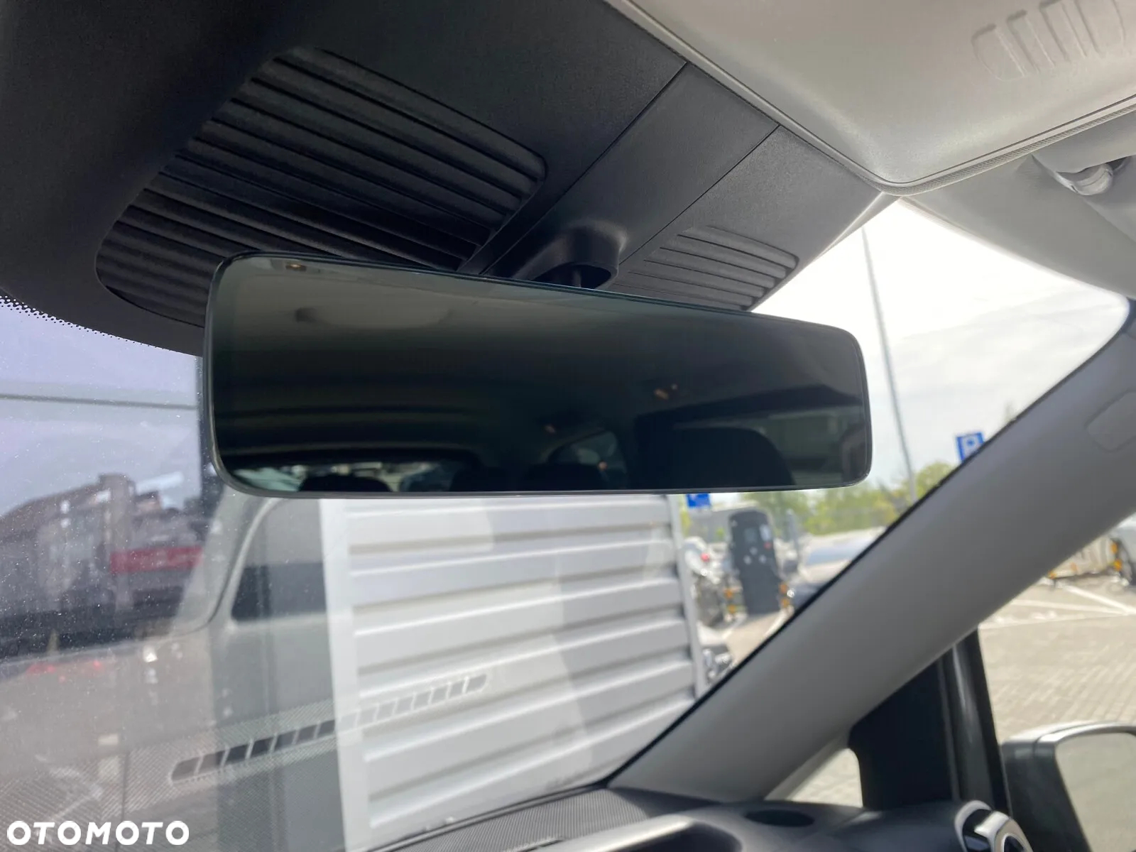 Mercedes-Benz Vito - 17