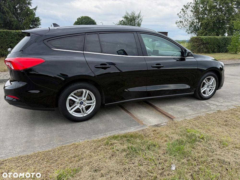 Ford Focus 1.5 EcoBlue Start-Stopp-System ACTIVE DESIGN - 9