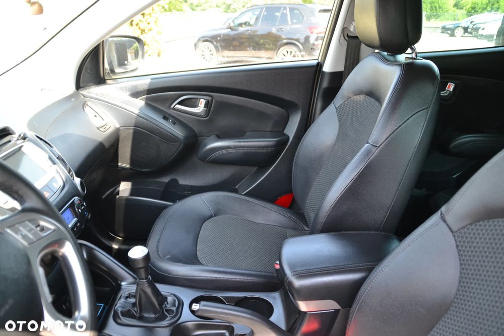 Hyundai ix35 2.0 2WD Comfort - 22