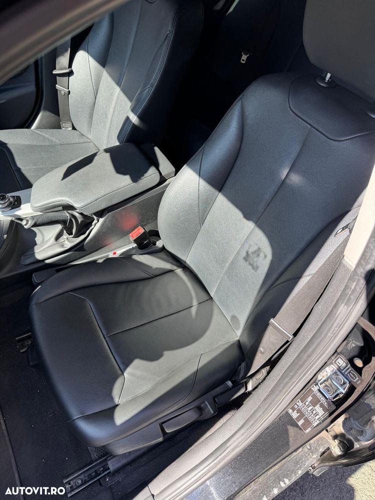 BMW Seria 3 320i Aut. - 18