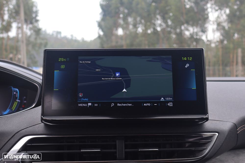 Peugeot 3008 1.6 Hybrid4 GT Line e-EAT8 - 26