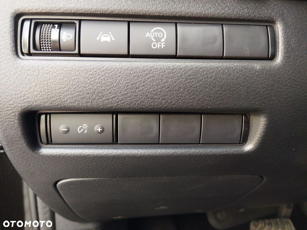 Nissan Qashqai 1.3 DIG-T MHEV N-Connecta Xtronic - 20
