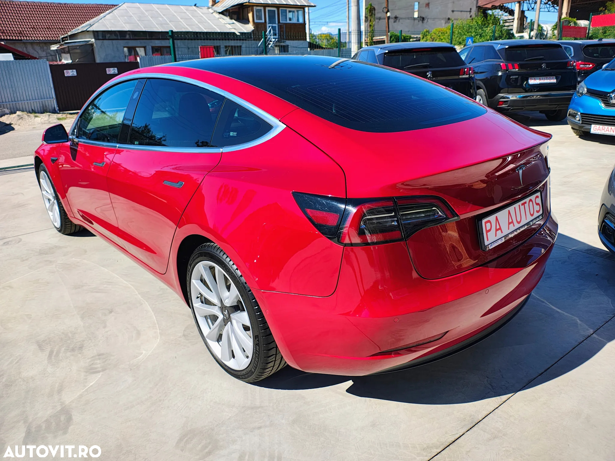 Tesla Model 3 Standard Reichweite Plus Hinterradantrieb - 4