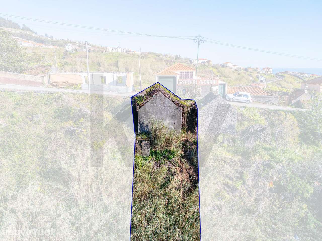 Terreno com Palheiro | Caminho do Lombo do Doutor – Calheta - Grande imagem: 2/21