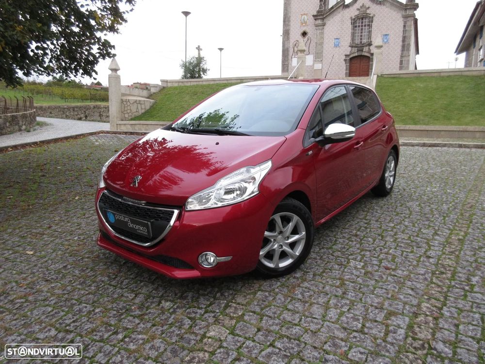 Peugeot 208 1.2 VTi SE Style - 2