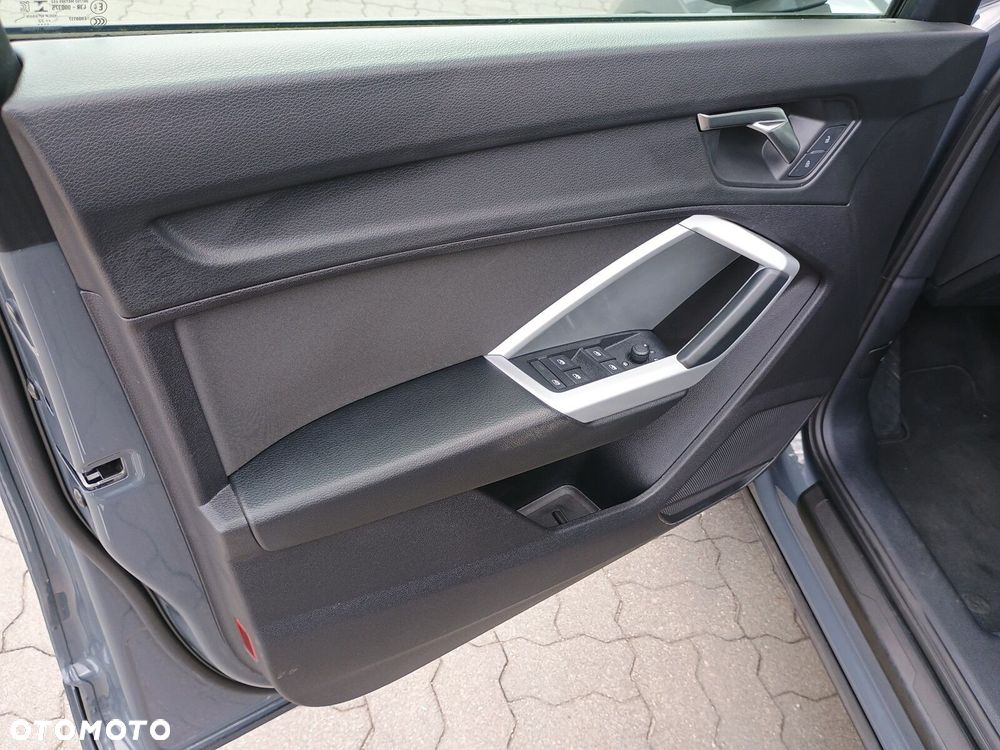 Audi Q3 - 17