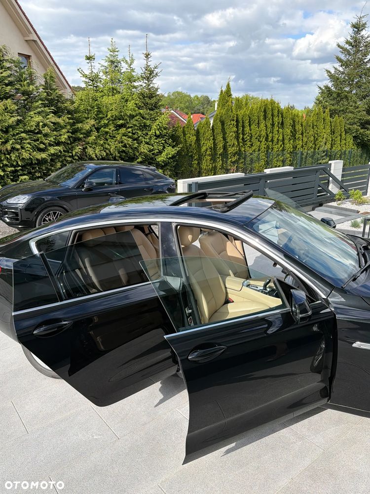 BMW 5GT 520d - 9