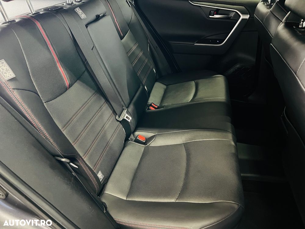 Toyota RAV4 2.5 PHEV VVT-iE 4x4 Style Bi-Tone - 15