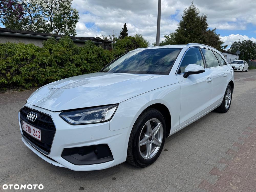 Audi A4 Avant - 11