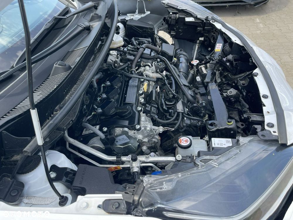 Toyota Yaris Cross Hybrid 1.5 Comfort AWD - 17