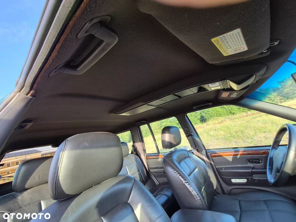 Jeep Grand Cherokee - 11