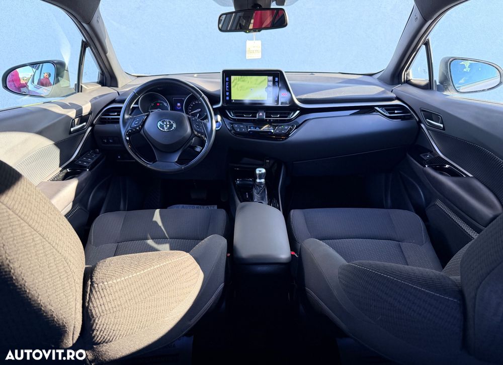 Toyota C-HR 1.8 HEV 140 CP 4x2 CVT Dynamic - 6