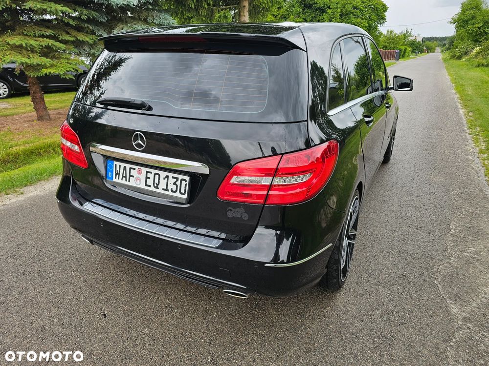 Mercedes-Benz Klasa B 200 CDI (BlueEFFICIENCY) - 35